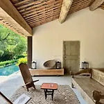 Domaine De Ribaute Gæstehus 4*
