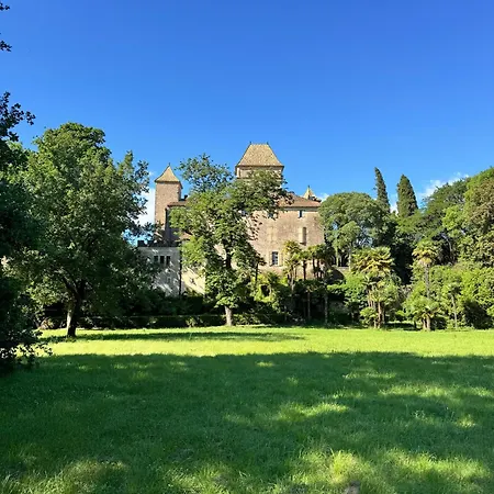 Domaine De Ribaute 4*